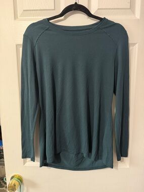 Old Navy Active Teal Long-Sleeve Crewneck Top